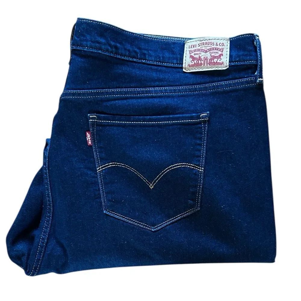 Levi's 724 High Rise Straight Jeans